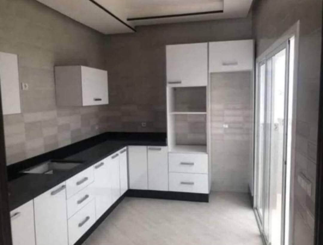 Rénovation cuisine à Bondues, conception et installation réalisées par Sf Batiment
